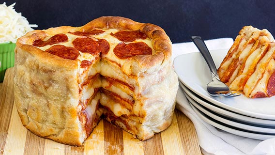 oh-yes-we-did-pepperoni-pizza-cake_01